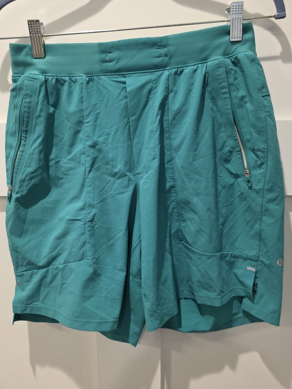 Lululemon Men's License To Train Shorts S  7” in Green Athletic No Drawstring